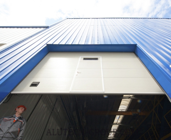 Промышленные ворота Алютех Protrend в Адлере