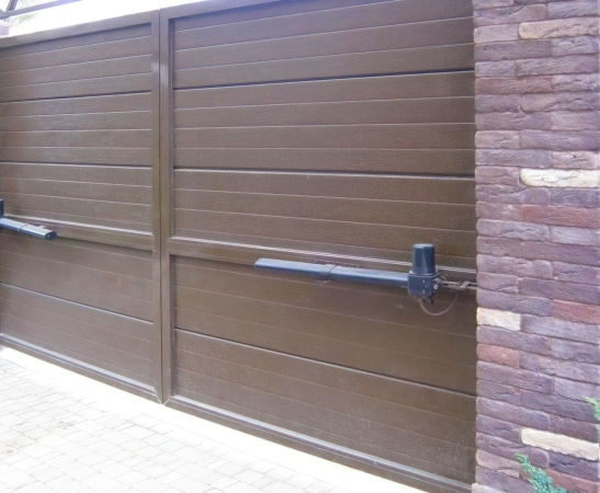 Автоматика для распашных ворот в Адлере