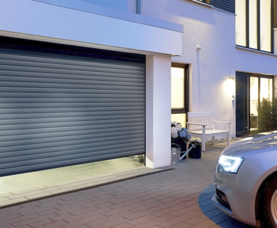 Ворота из роллетного профиля в Адлере