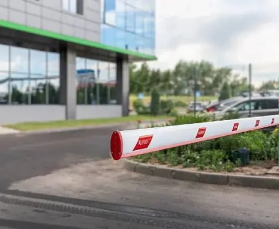 Установка автоматического шлагбаума в Адлере