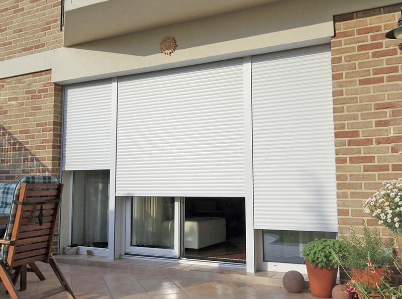 На двери в Адлере